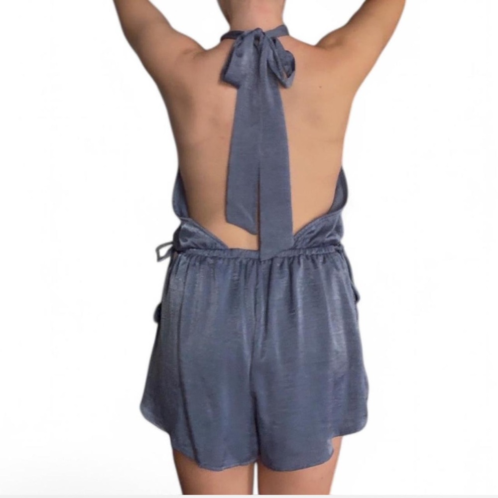 Chic Blue Halter Neck Jumpsuit - Picture 4 of 5